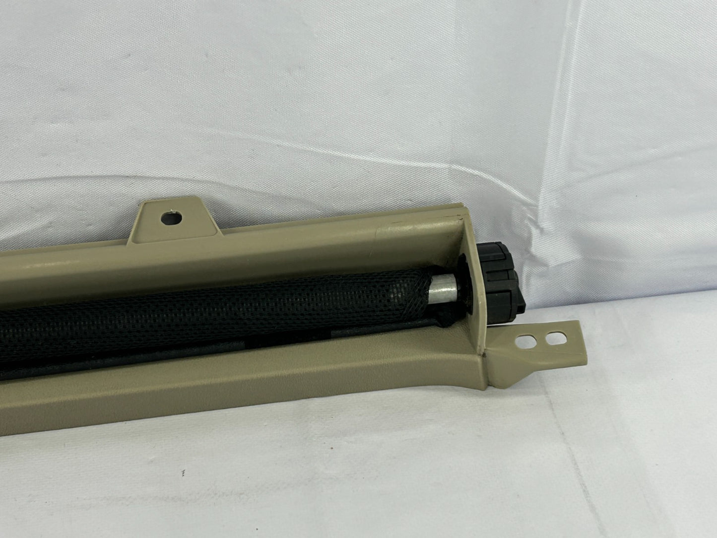 2011-2020 Toyota Sienna Rear Right Glass Curtain Sunshade Trim 65980-08020-E0