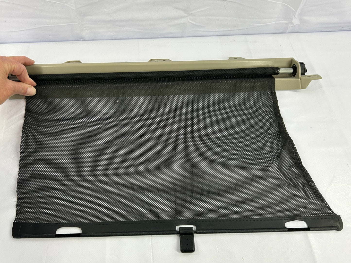 2011-2020 Toyota Sienna Rear Right Glass Curtain Sunshade Trim 65980-08020-E0