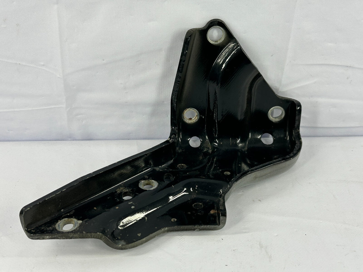 2011-2020 Toyota Sienna Rear Right Lower Sliding Door Roller Mount Bracket OEM