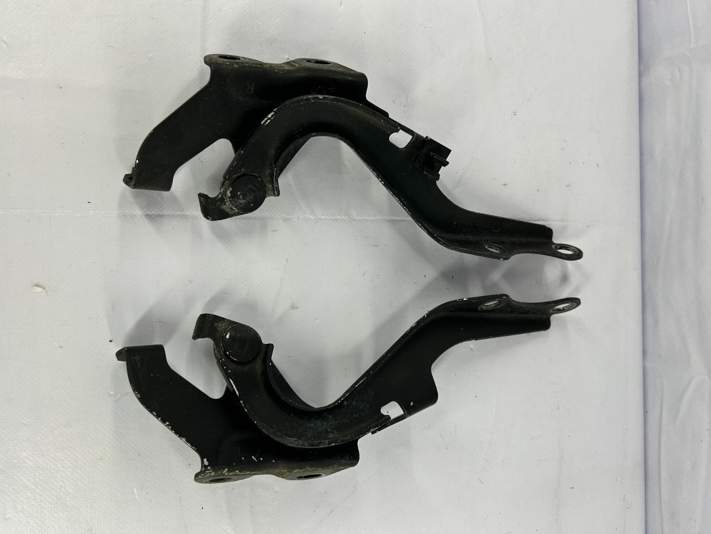 11-20 Toyota Sienna Hood Right & Left Side Hinge Support Black 202 OEM