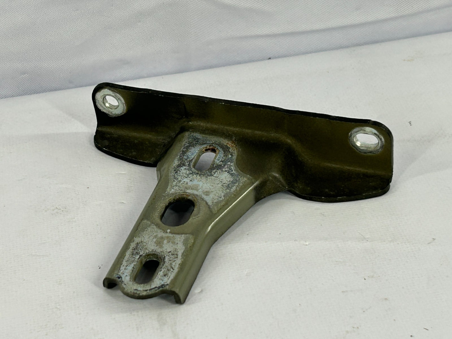 11-20 Toyota Sienna Rear Right Sliding Door Upper Roller Hinge 202 Black Onyx OE