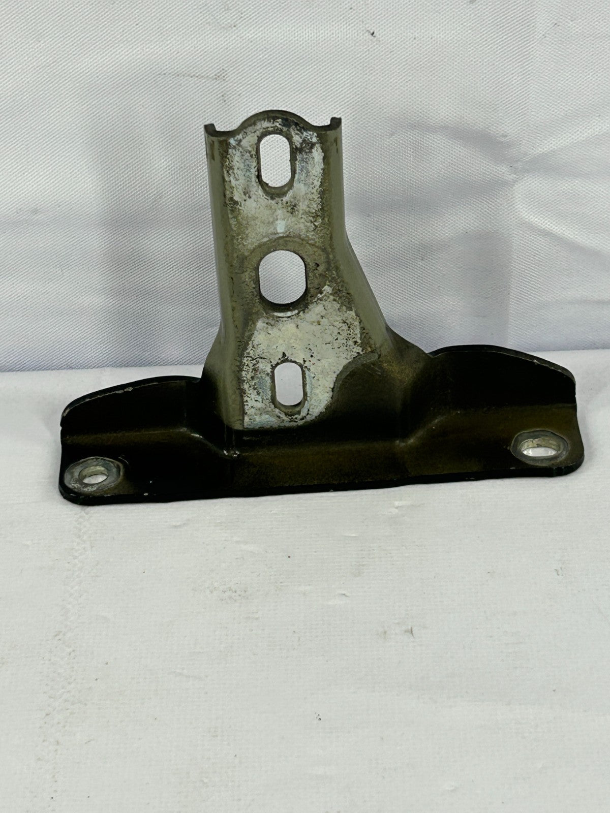 11-20 Toyota Sienna Rear Left Sliding Door Upper Roller Hinge 202 Black Onyx OEM