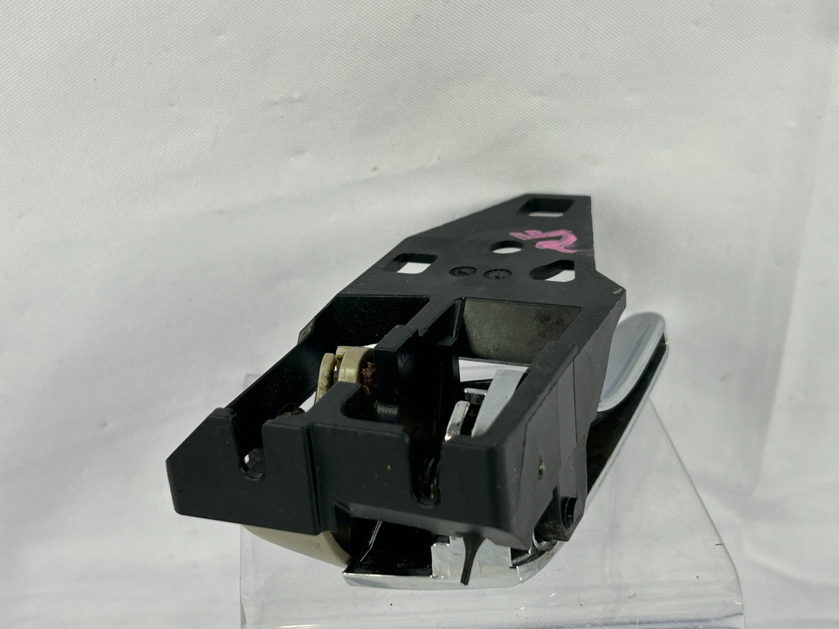 2011-2015 Toyota Sienna Front Right Side Interior Door Handle OEM 69205-0T010-E0