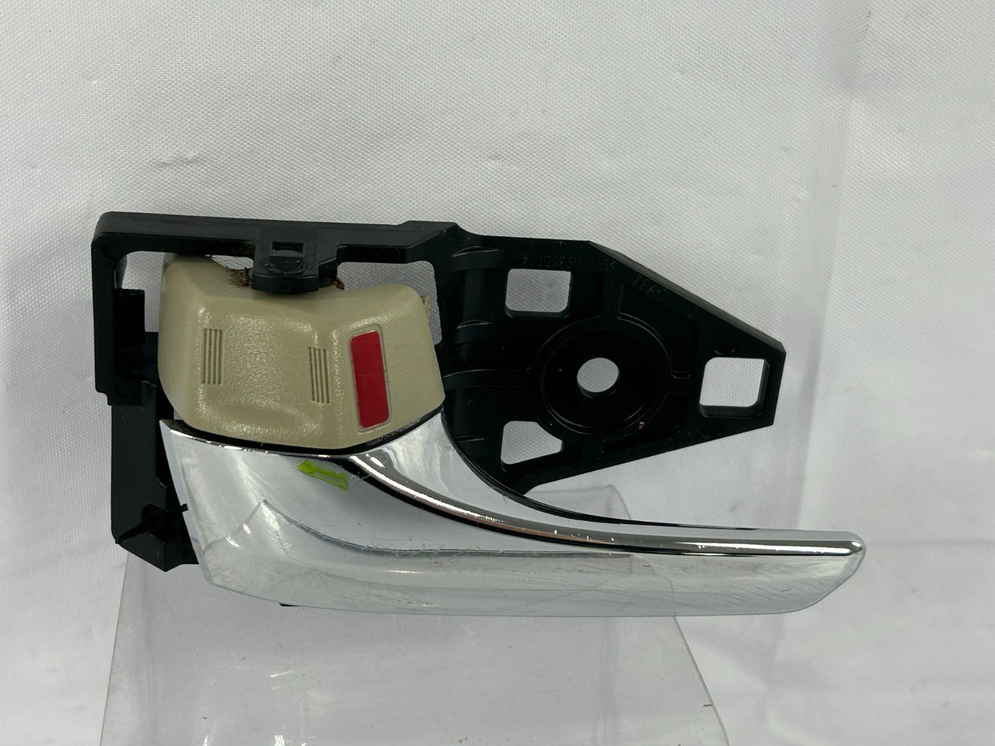 2011-2014 Toyota Sienna Front Left Side Interior Door Handle OEM 69206-0T010-E0