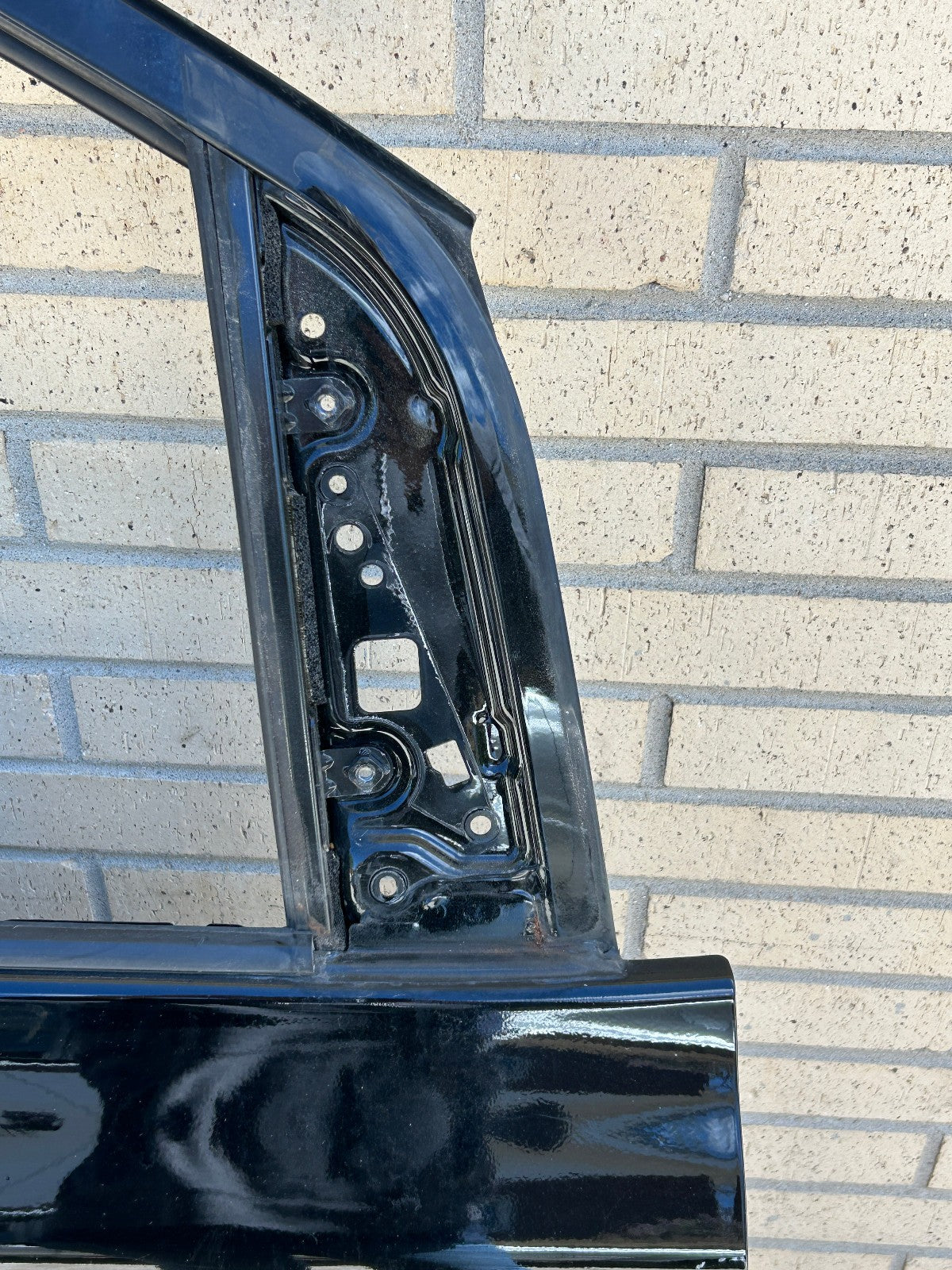 2011 Toyota Sienna XLE Front Right Passenger Side Door Shell Black Onyx 202 OEM