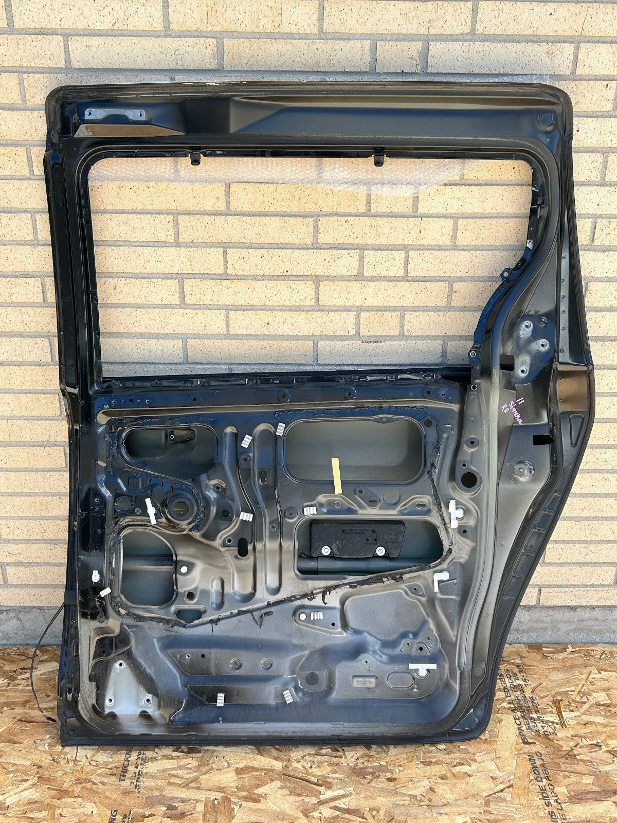 2011 Toyota Sienna XLE Rear Right Passenger Side Door Shell Black Onyx 202 OEM