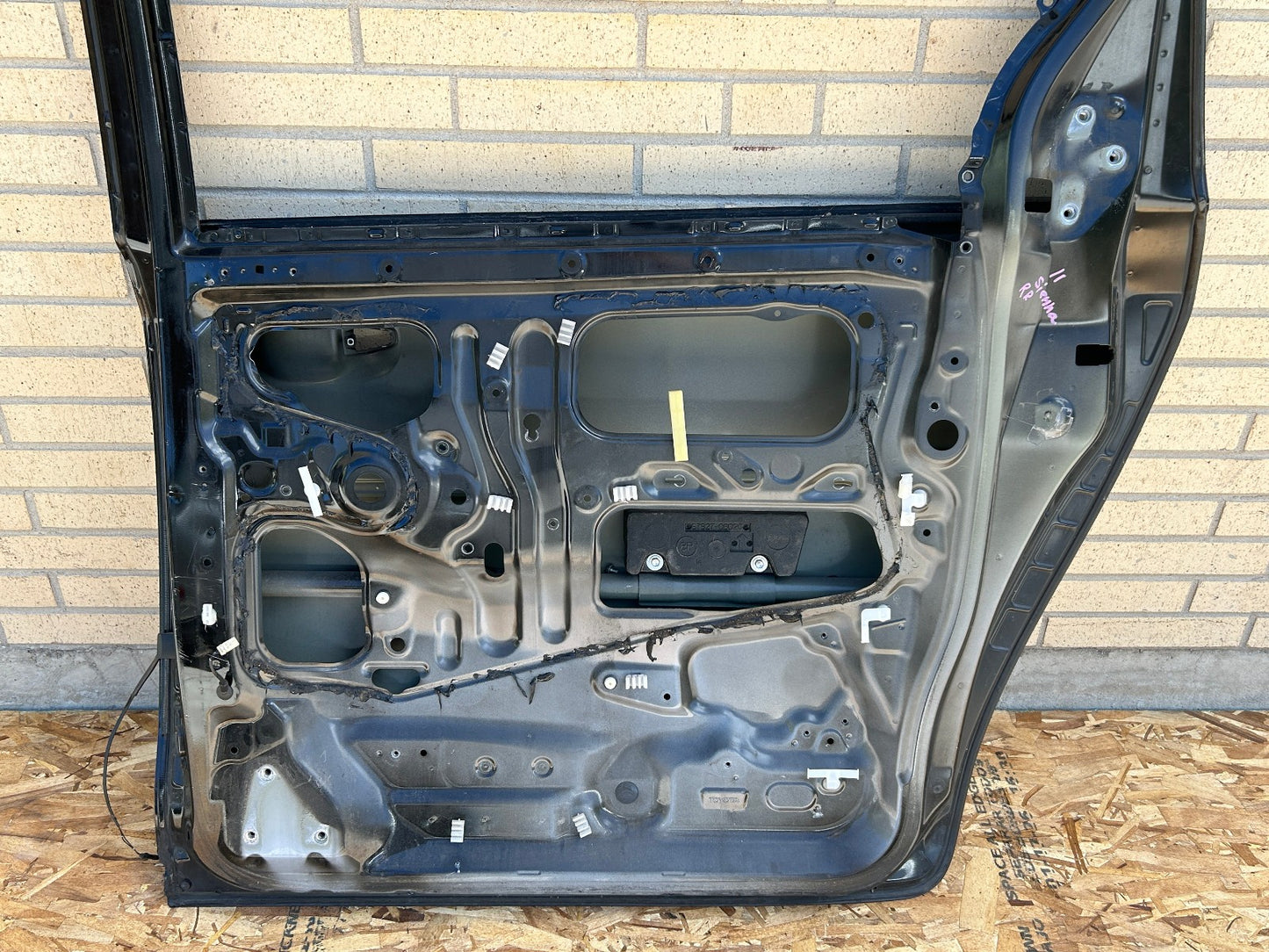 2011 Toyota Sienna XLE Rear Right Passenger Side Door Shell Black Onyx 202 OEM