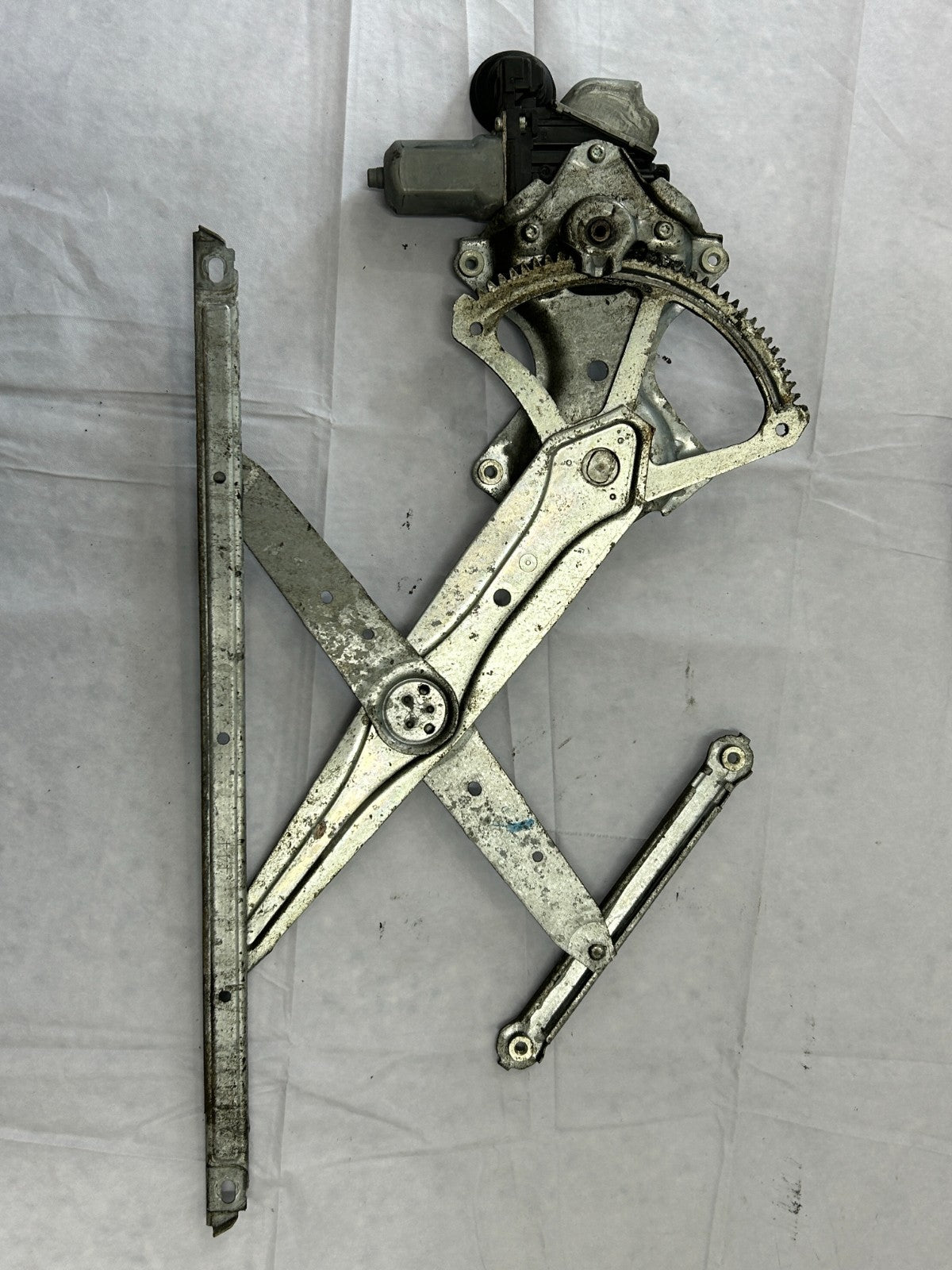 2011-2014 Toyota Sienna Rear Right Slide Door Window Regulator OEM 85710-08040