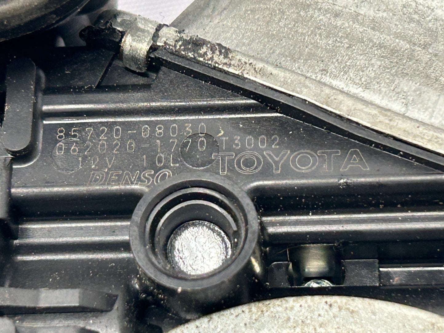 11‑13 Toyota Sienna Front Left Driver Side Door Window Regulator OEM 85720‑08030