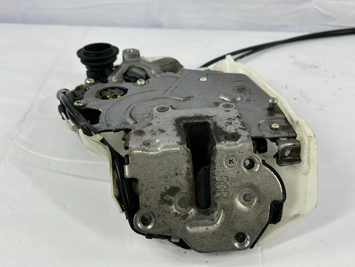 11-18 Toyota Sienna Rear Right Power Slide Door Lock Actuator OEM 69200-08020