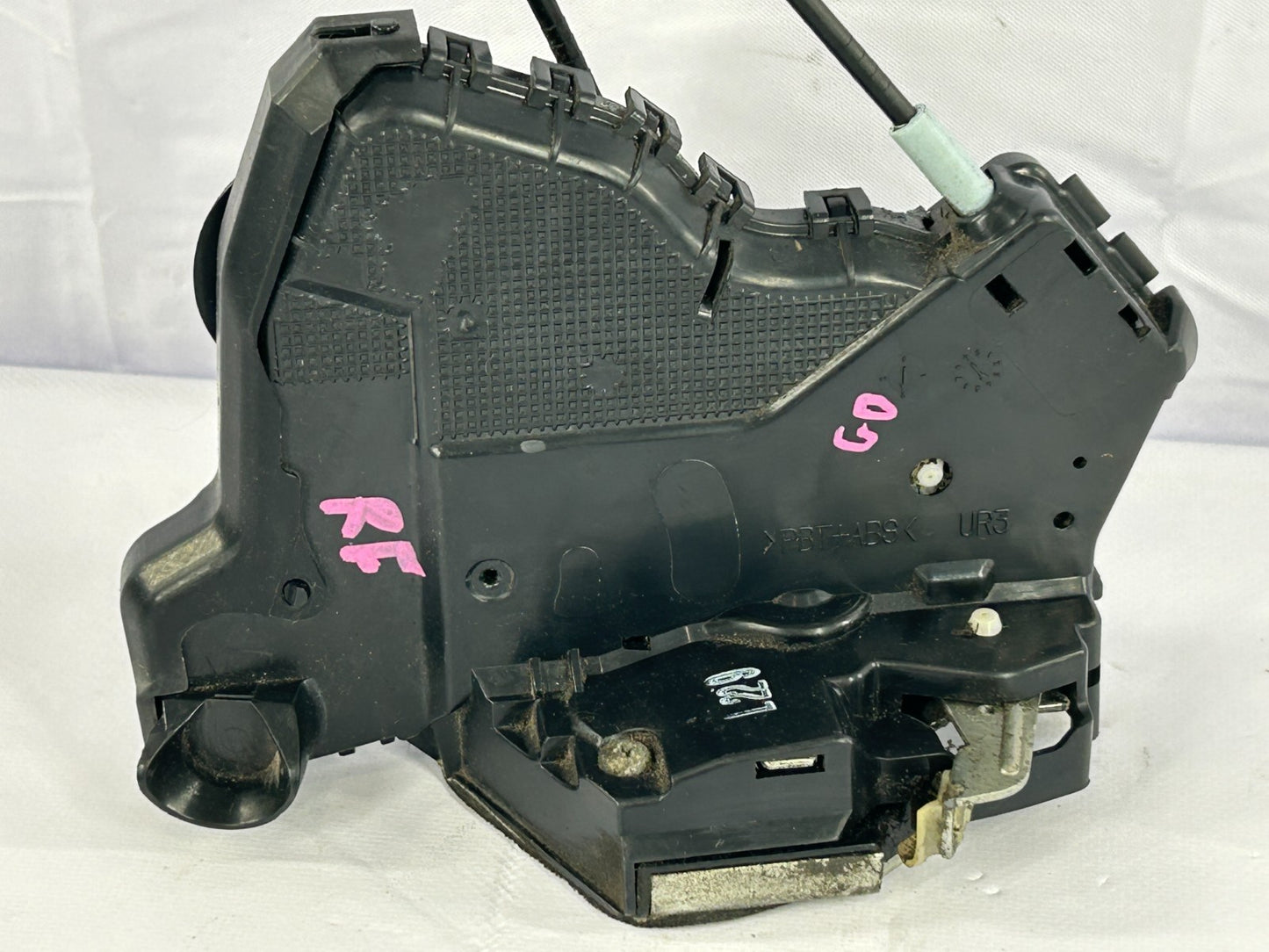 11-19 Toyota Sienna Front Right Power Slide Door Lock Actuator OEM 69200-08020