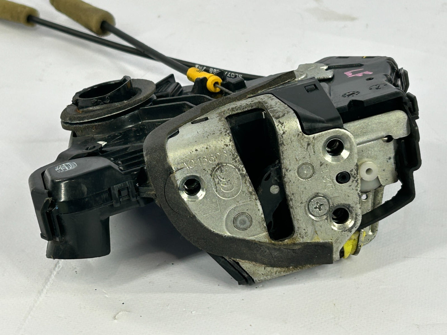 2011-2012 Toyota Sienna Front Left Side Door Latch Lock Actuator OEM 69040-06180