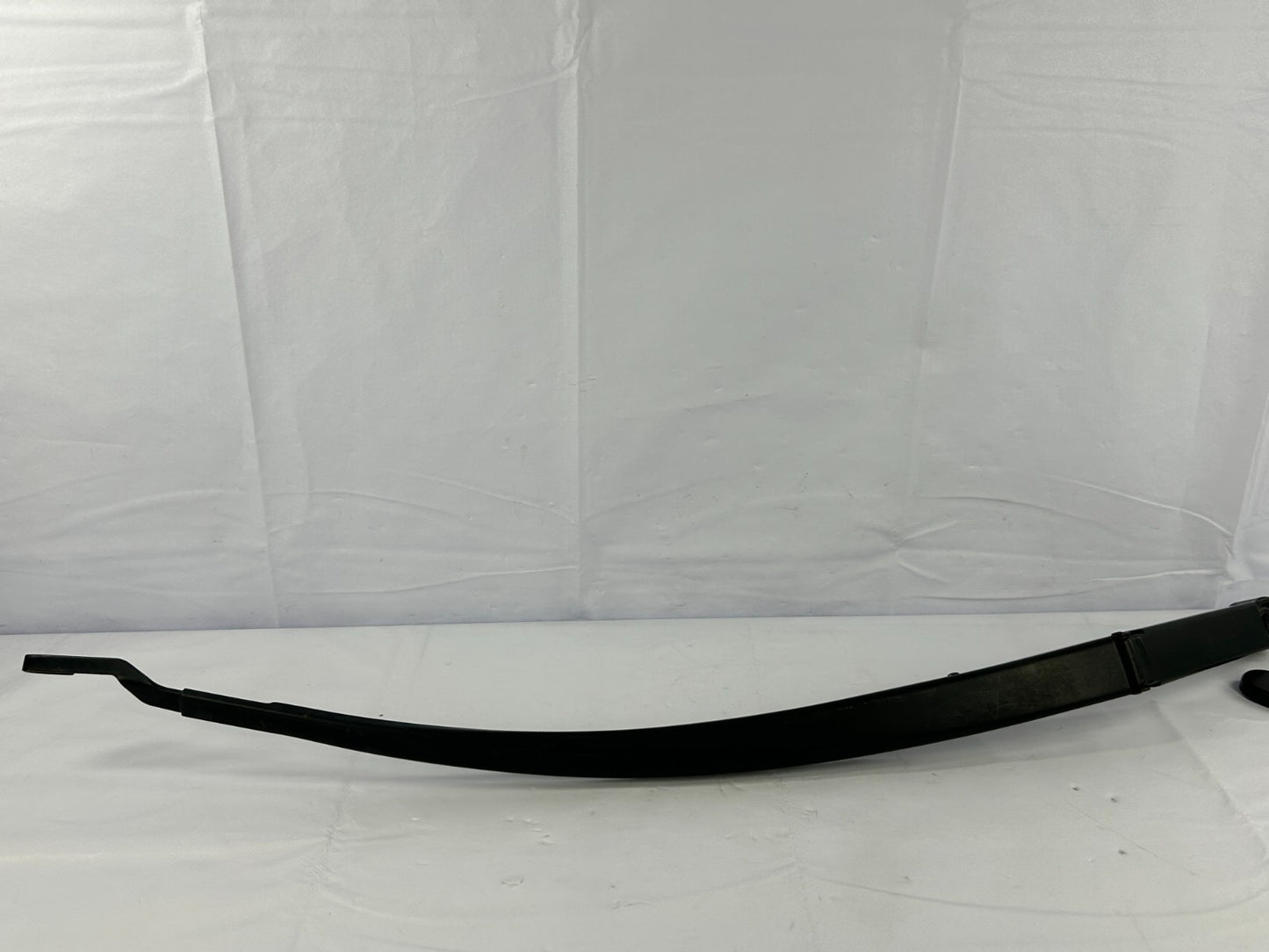2011-2020 Toyota Sienna Front Right Side Windshield Wiper Arm OEM 85211-08020