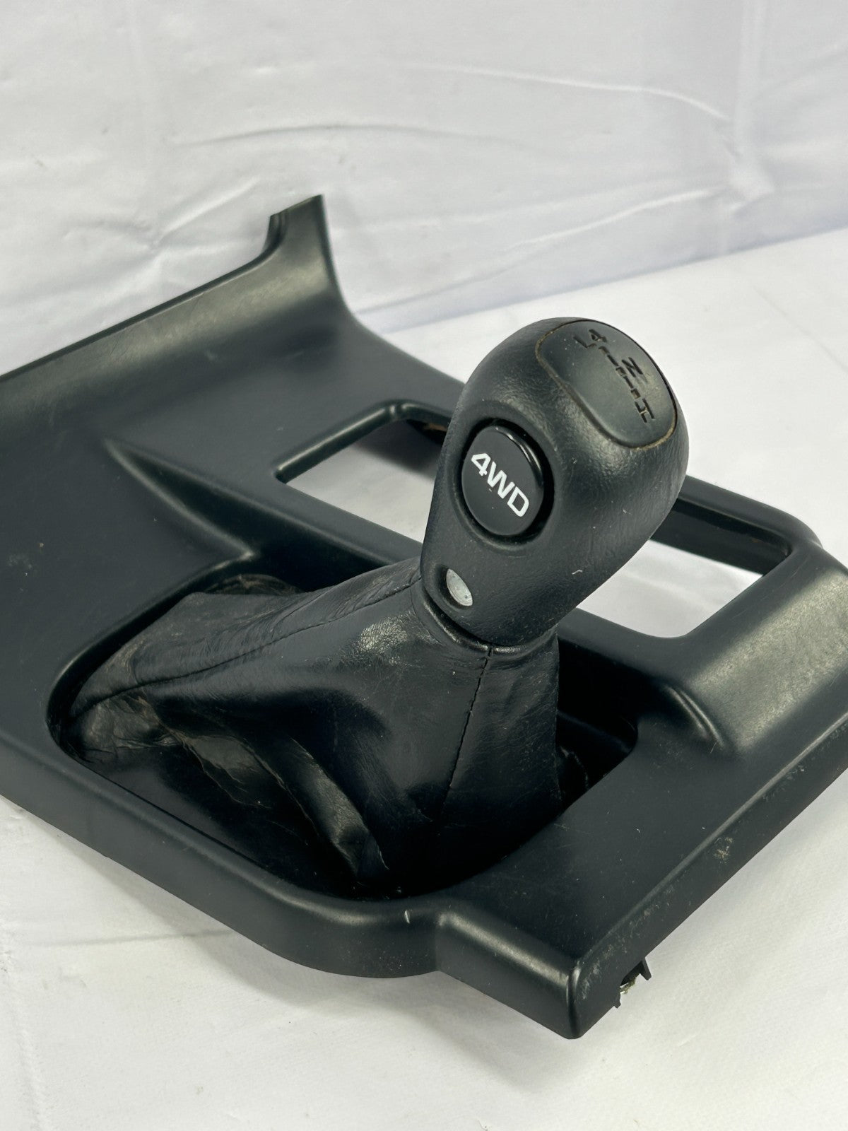 96-02 Toyota 4Runner 4x4 Shifter Boot  & Automatic Transmission Gear Trim Bezel