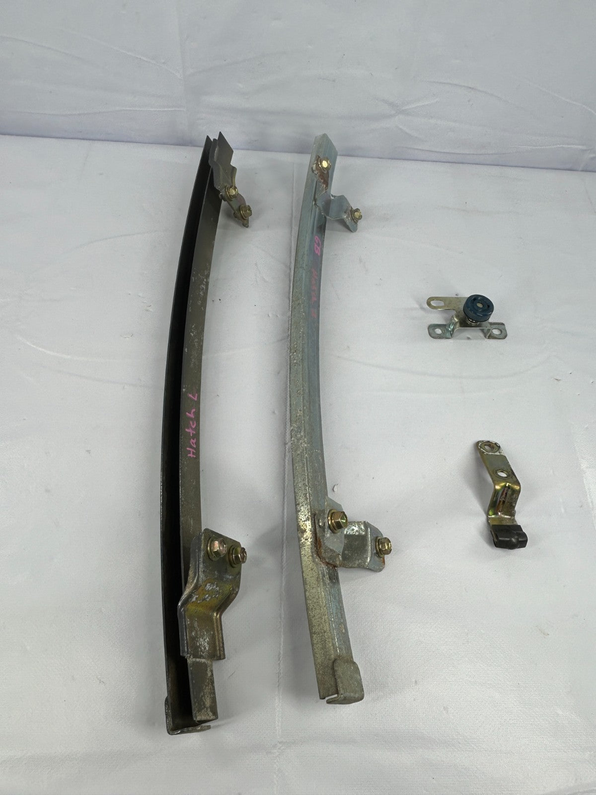 1996-2002 Toyota 4Runner Rear Hatch Window Guide Rails OEM 69930-35010
