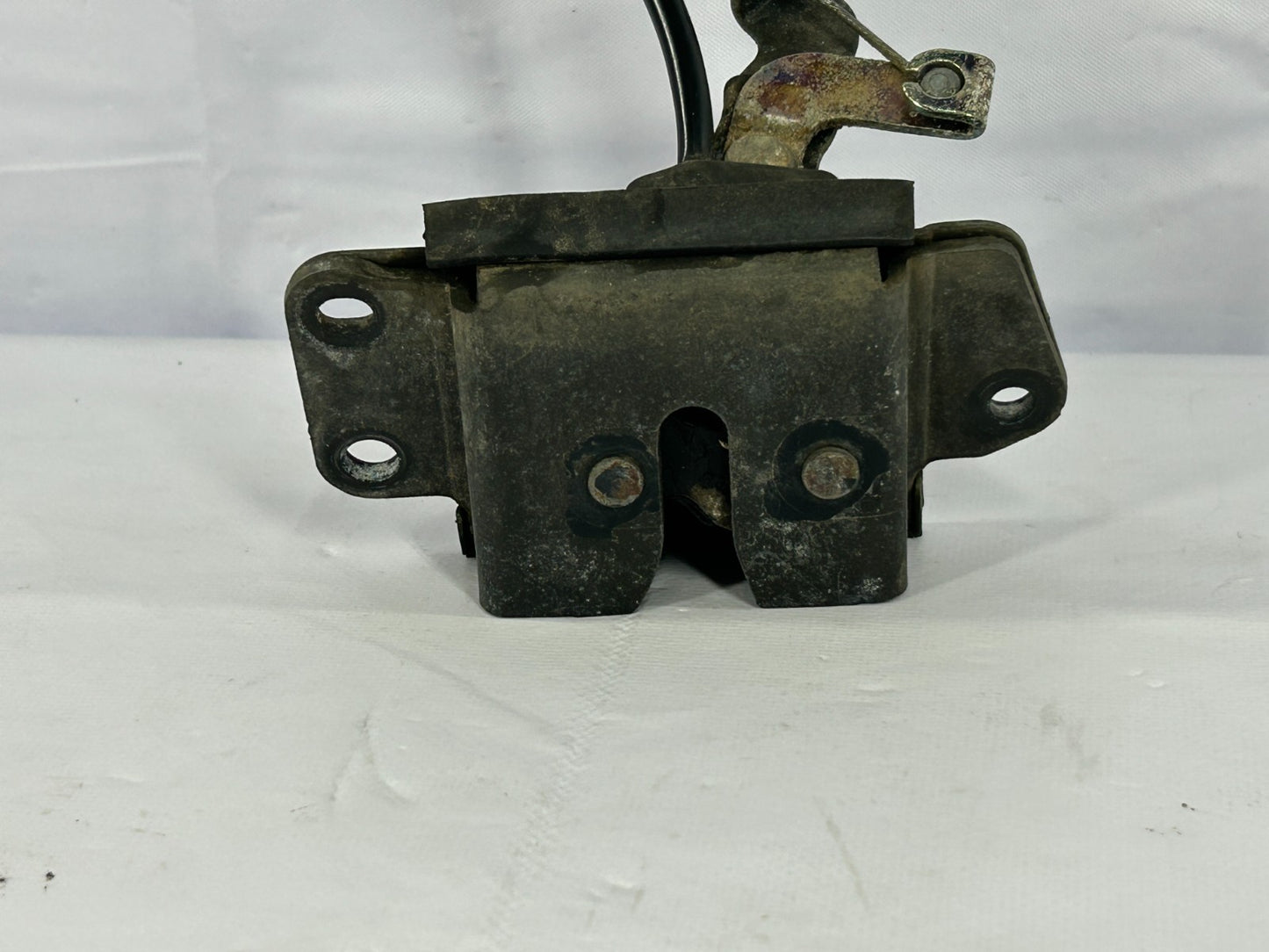 96-02 Toyota 4Runner Rear Hatch Tailgate Liftgate Power Lock Latch Actuator OEM