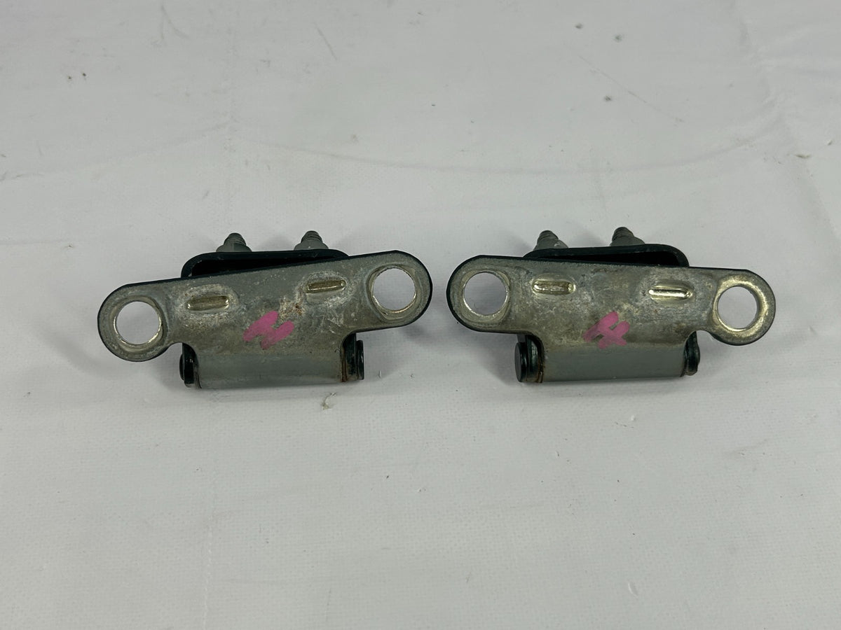 96-02 Toyota 4Runner Rear Liftgate Tailgate Left & Right Hinge OEM 68810-35010