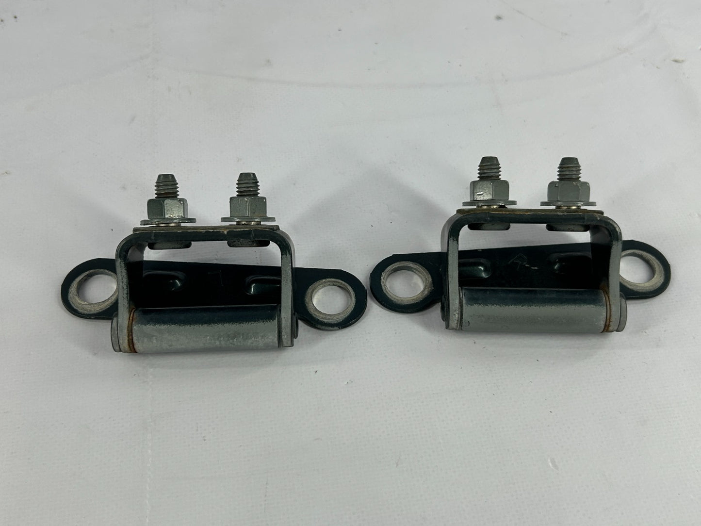 96-02 Toyota 4Runner Rear Liftgate Tailgate Left & Right Hinge OEM 68810-35010