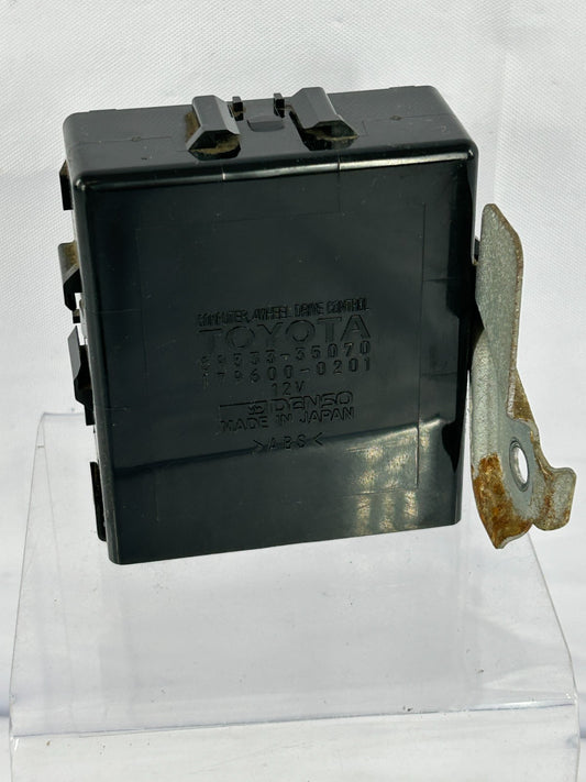 1996-1999 Toyota 4Runner Transfer Case 4WD Control Module OEM 89533-35090