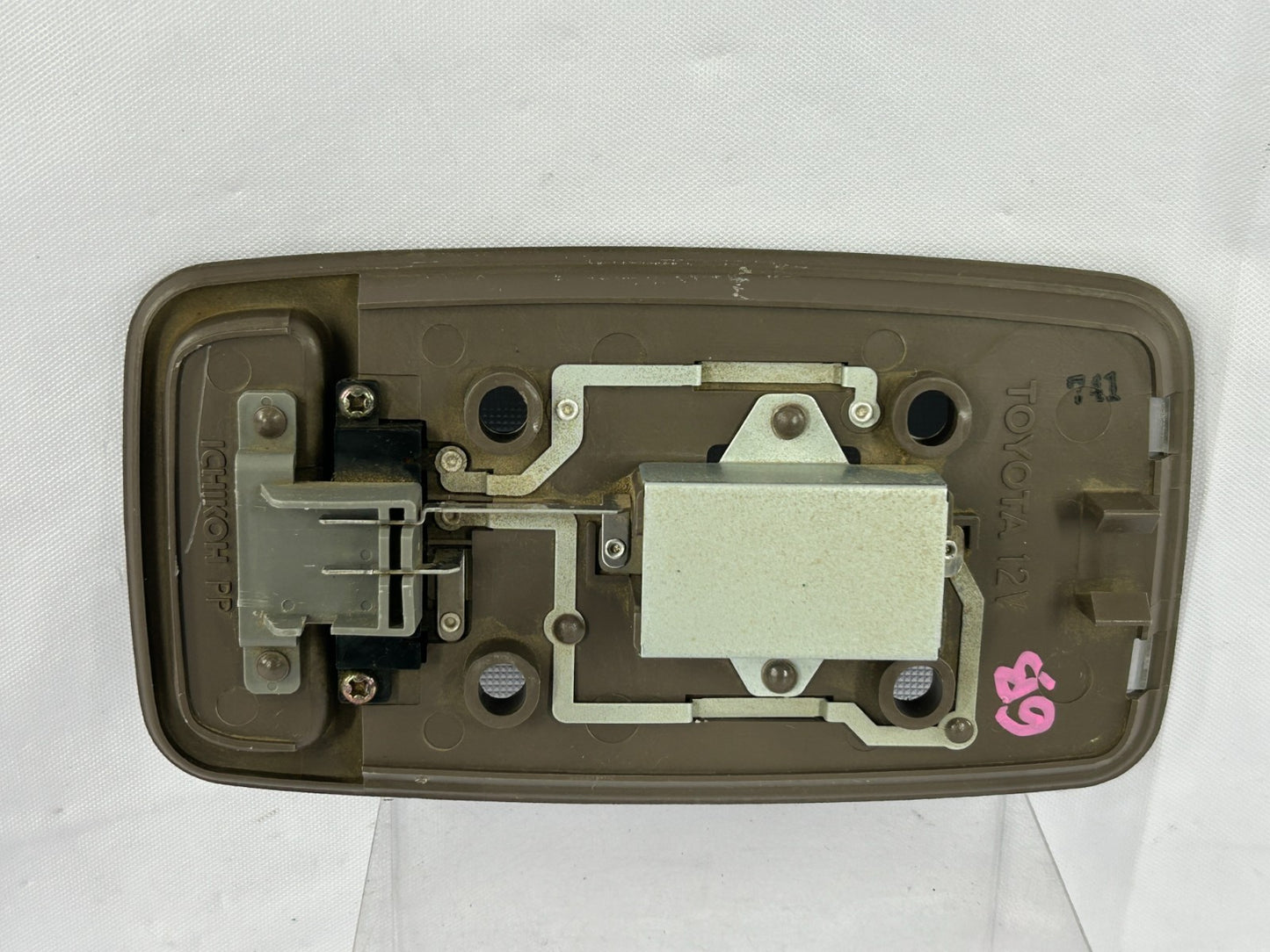 1996-1998 Toyota 4Runner Trunk Luggage Compartment Right Side Interior Lamp OEM