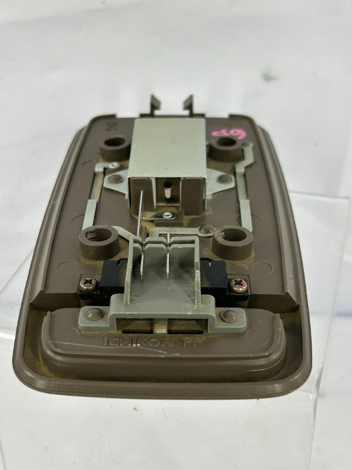 1996-1998 Toyota 4Runner Trunk Luggage Compartment Right Side Interior Lamp OEM