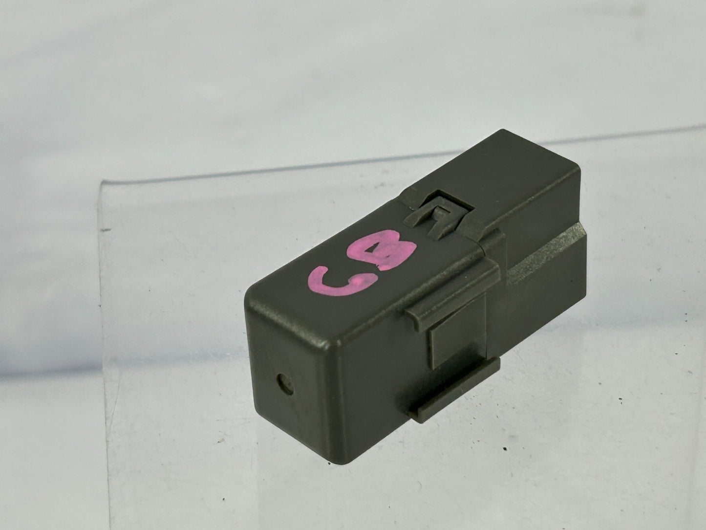 1991-1999 Toyota 4Runner Horn Relay Control Unit OEM 86530-20070