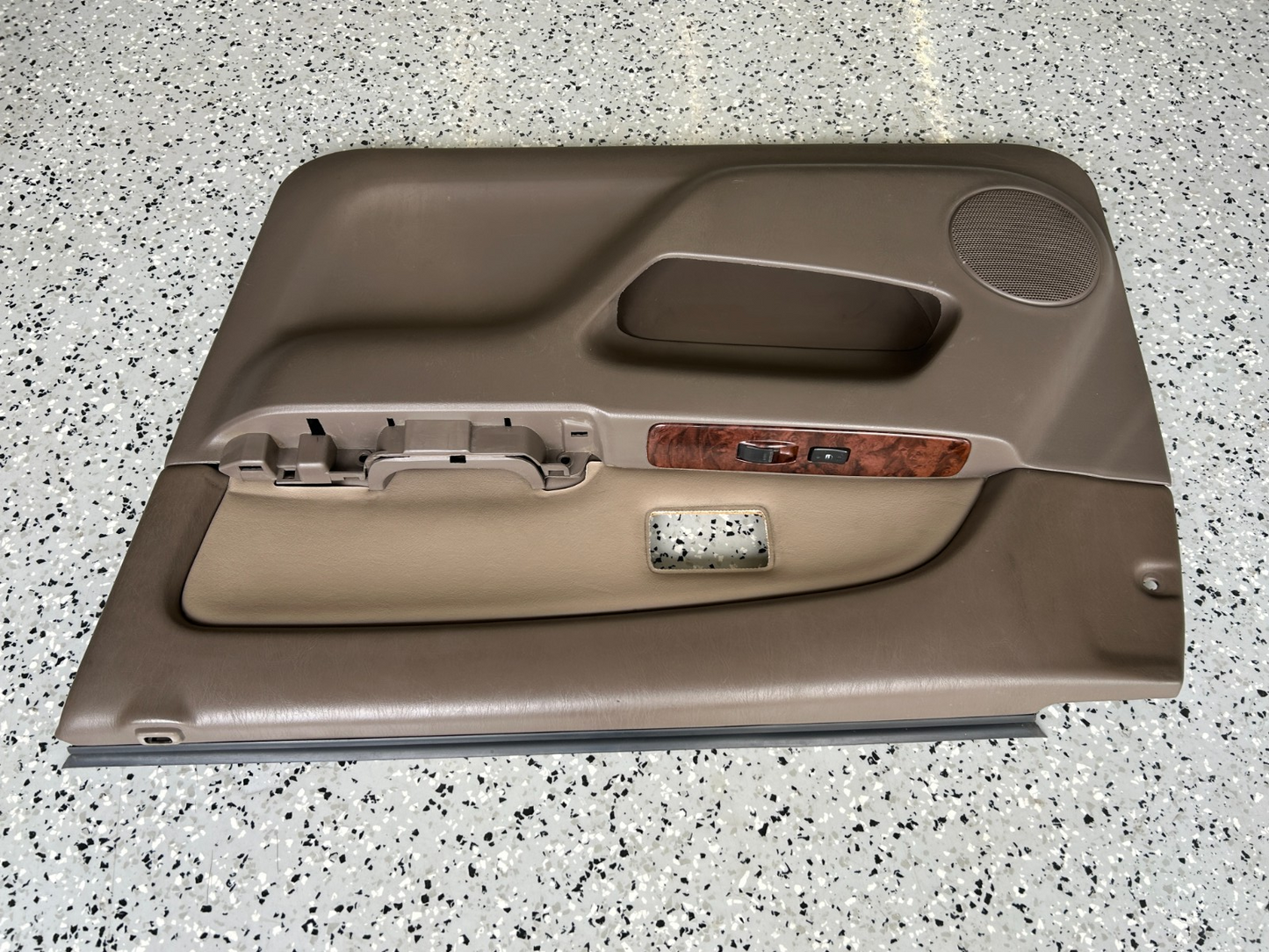 1996-1998 Toyota 4Runner Front Right Side Door Trim Panel Brown OEM 67763-35040