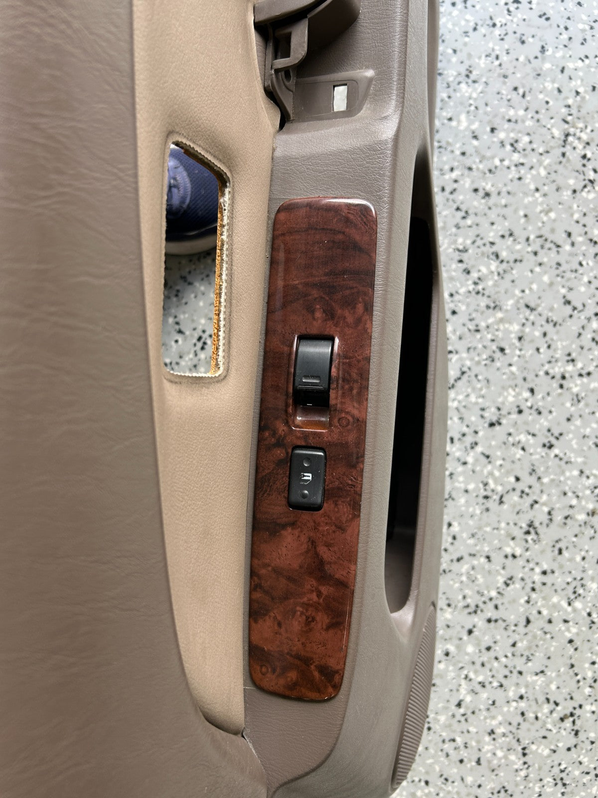 1996-1998 Toyota 4Runner Front Right Side Door Trim Panel Brown OEM 67763-35040