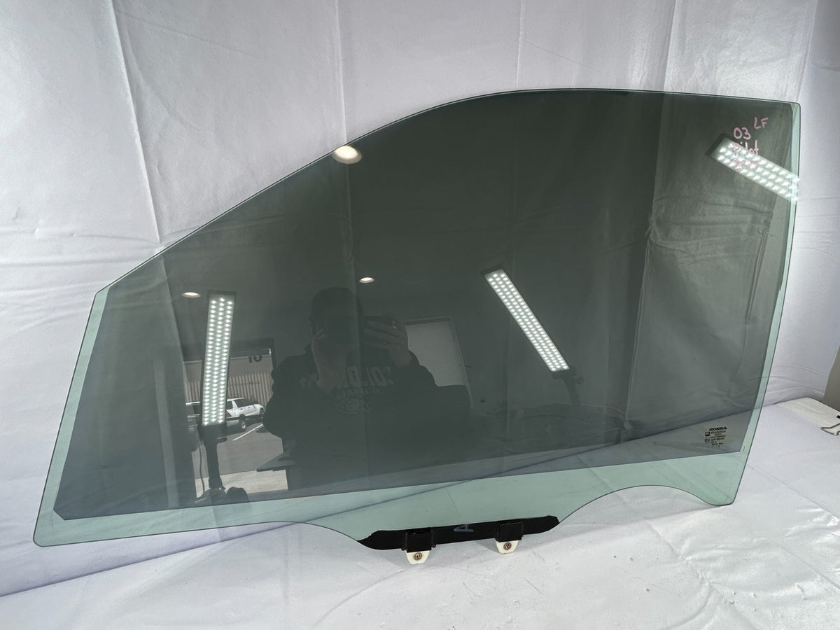 2003-2008 Honda Pilot Front Left Driver Side Door Window Glass OEM 73350-S9V-306