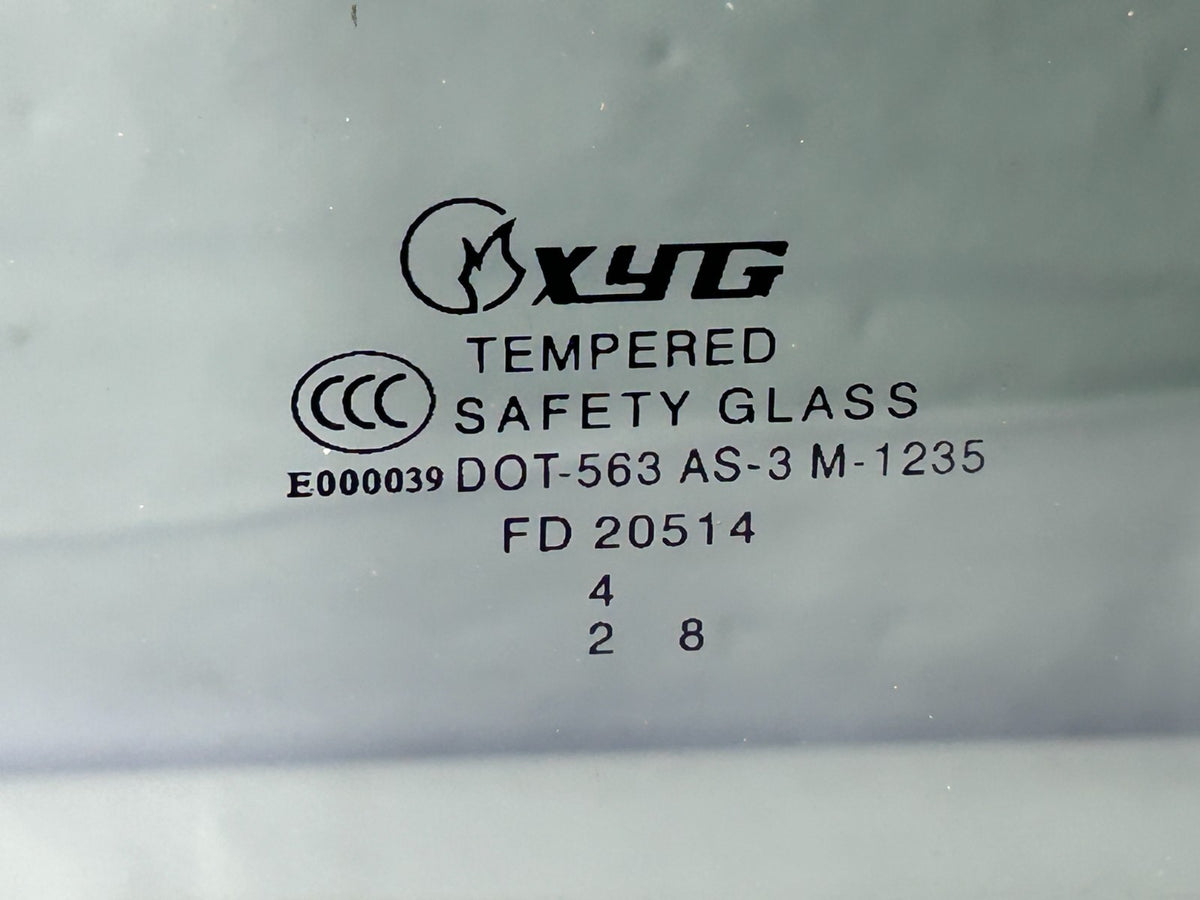 1996-1998 Toyota 4Runner Rear Right Side Door Window Glass for 68113-35070