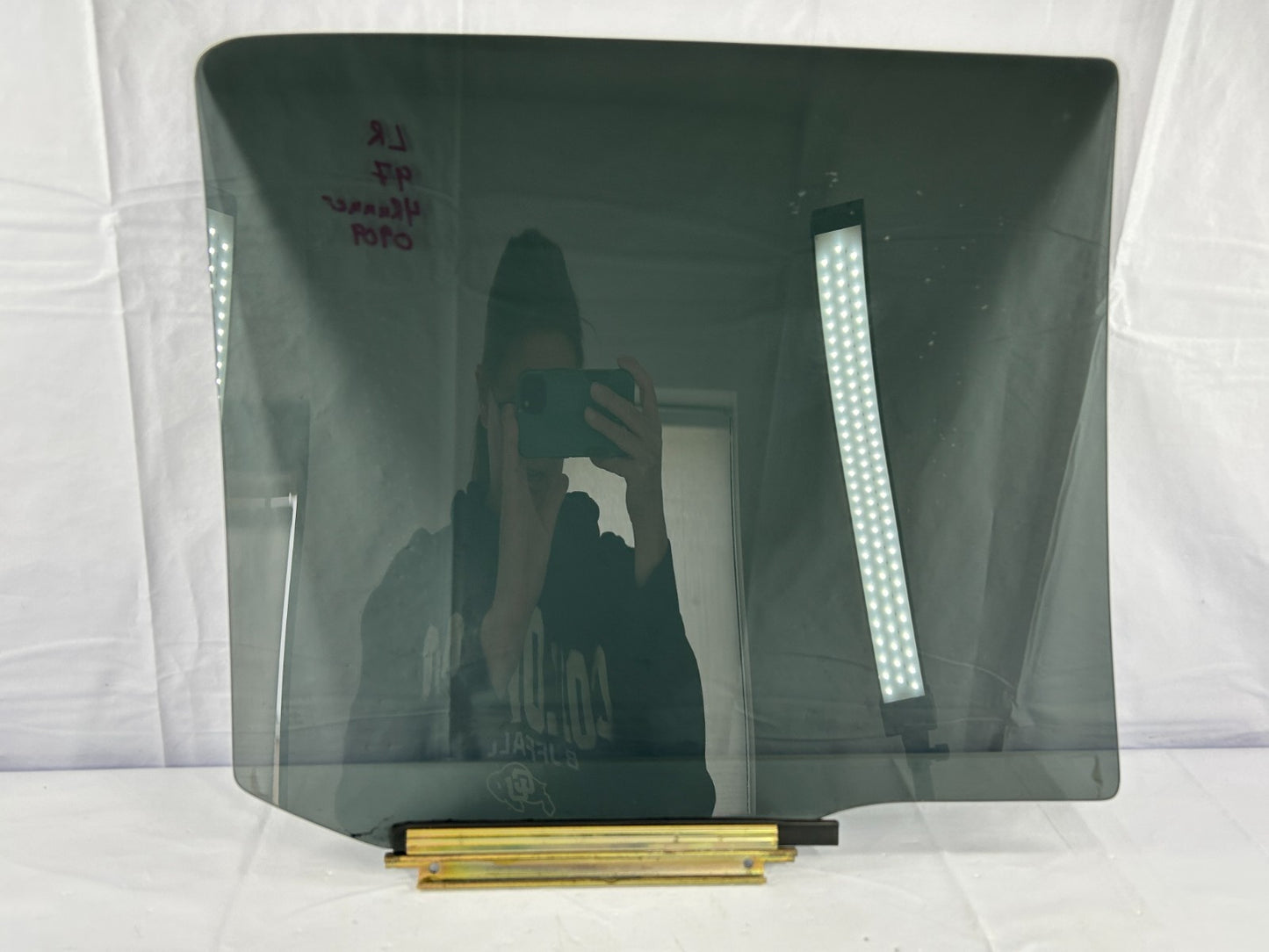 1996-1998 Toyota 4Runner Rear Left Driver Side Door Window Glass 68114-35070