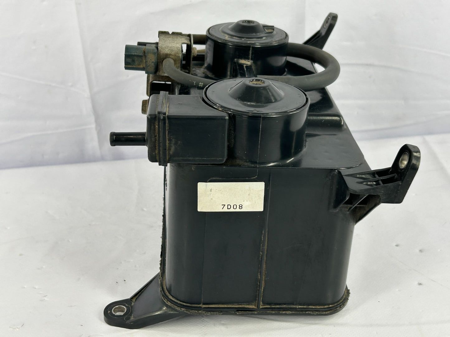 1996-2000 Toyota 4Runner Tacoma Fuel Vapor Charcoal Canister OEM 77740-35392