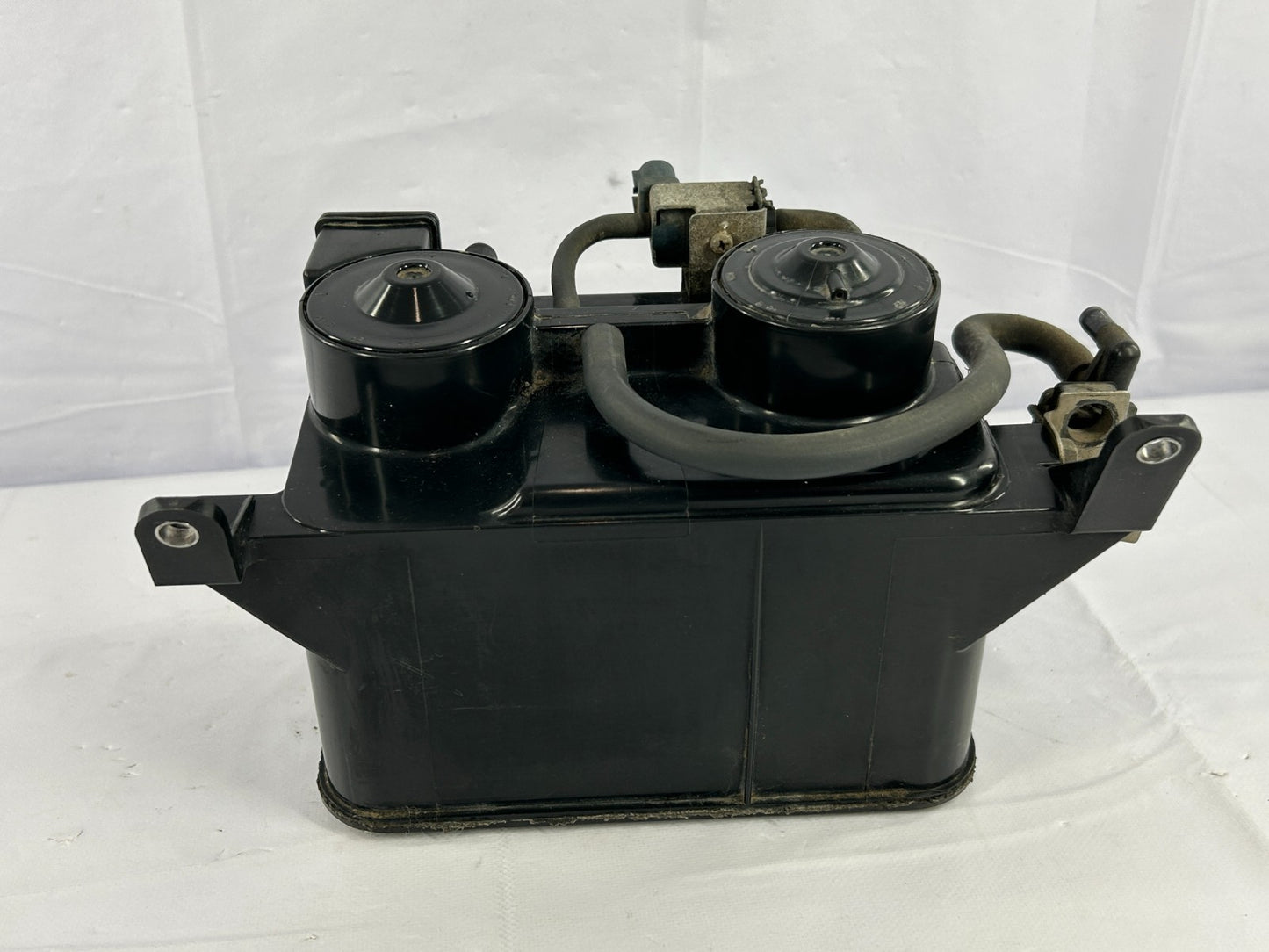 1996-2000 Toyota 4Runner Tacoma Fuel Vapor Charcoal Canister OEM 77740-35392