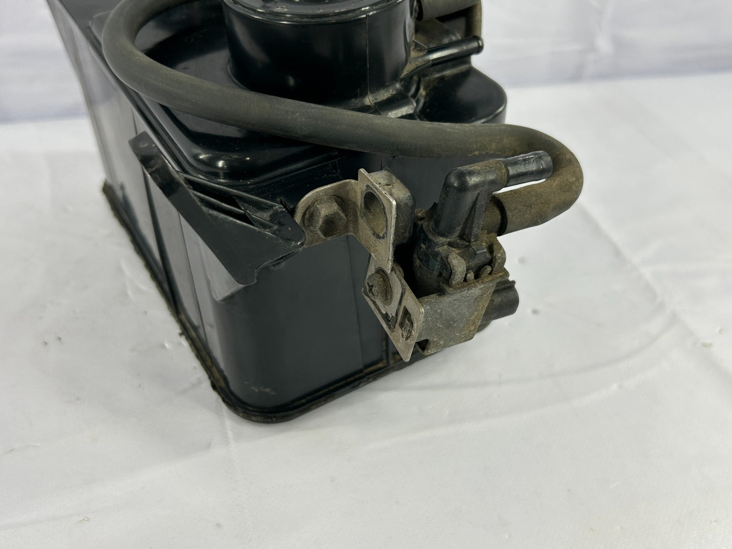1996-2000 Toyota 4Runner Tacoma Fuel Vapor Charcoal Canister OEM 77740-35392