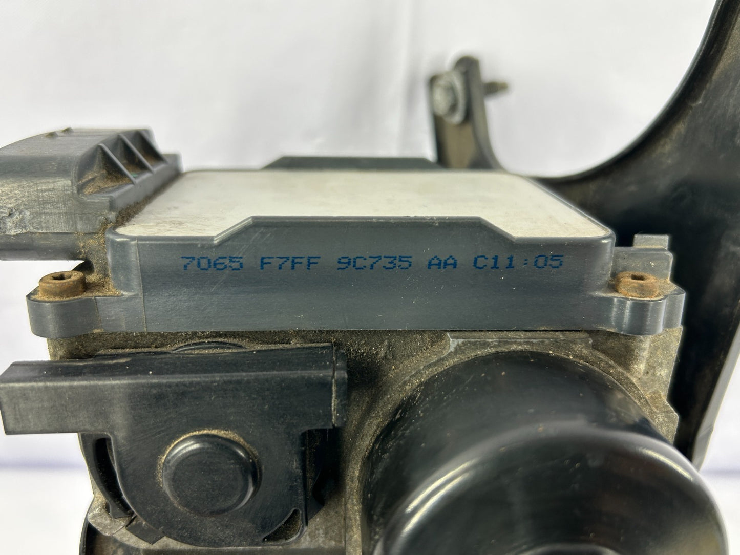 1996-1999 Toyota 4Runner Tacoma Cruise Control Actuator Module OEM 88001-0W010