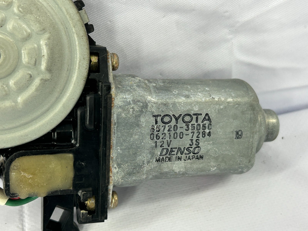 1996-1998 Toyota 4Runner Front Left Power Window Regulator Motor OEM 85720-35050