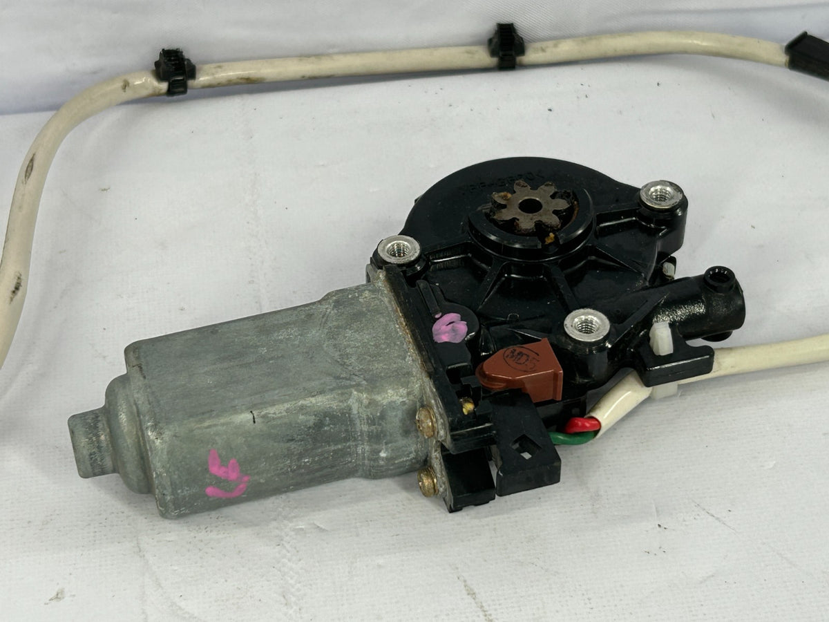 1996-1998 Toyota 4Runner Front Left Power Window Regulator Motor OEM 85720-35050