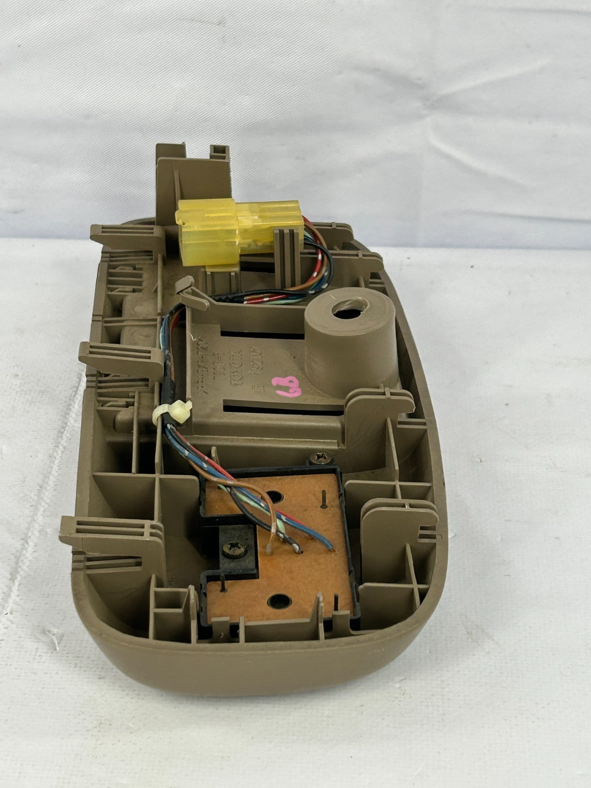 1996-1998 Toyota 4Runner Overhead Console Sun Roof Switch Brown OEM 84860-35020