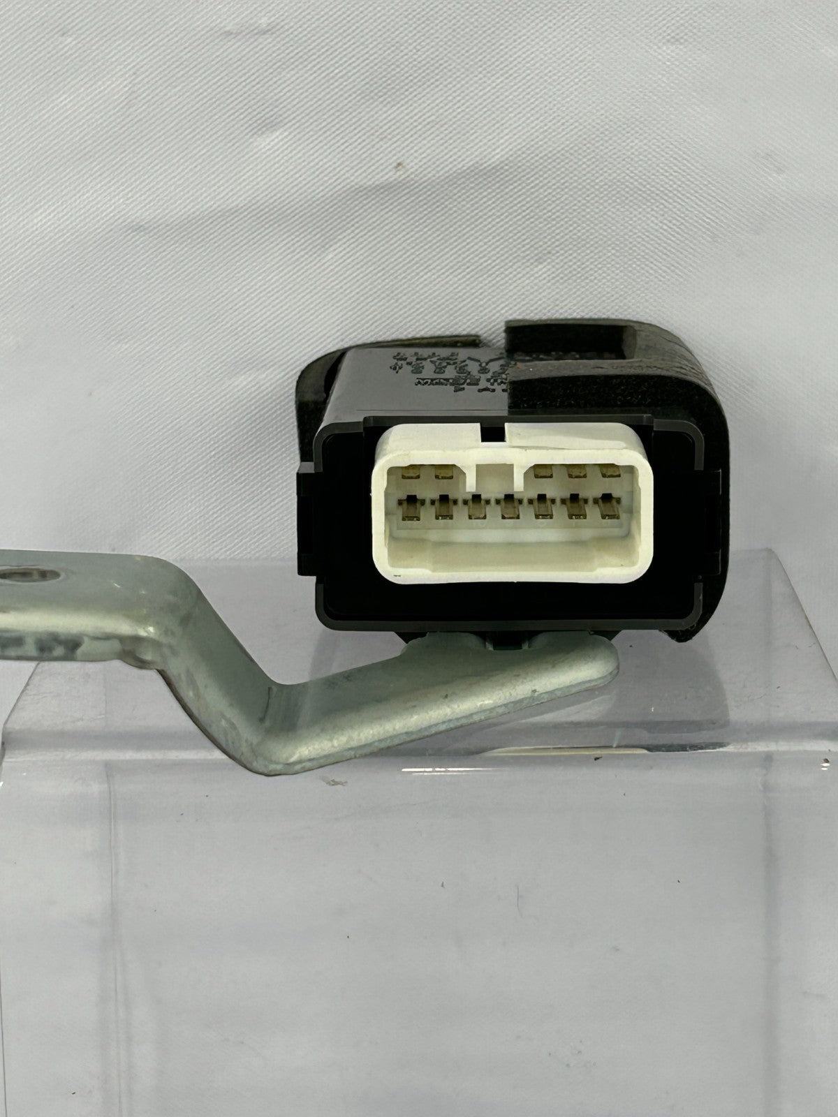 1996-1998 Toyota 4Runner Sunroof Moonroof Roof Control Relay Module Box OEM