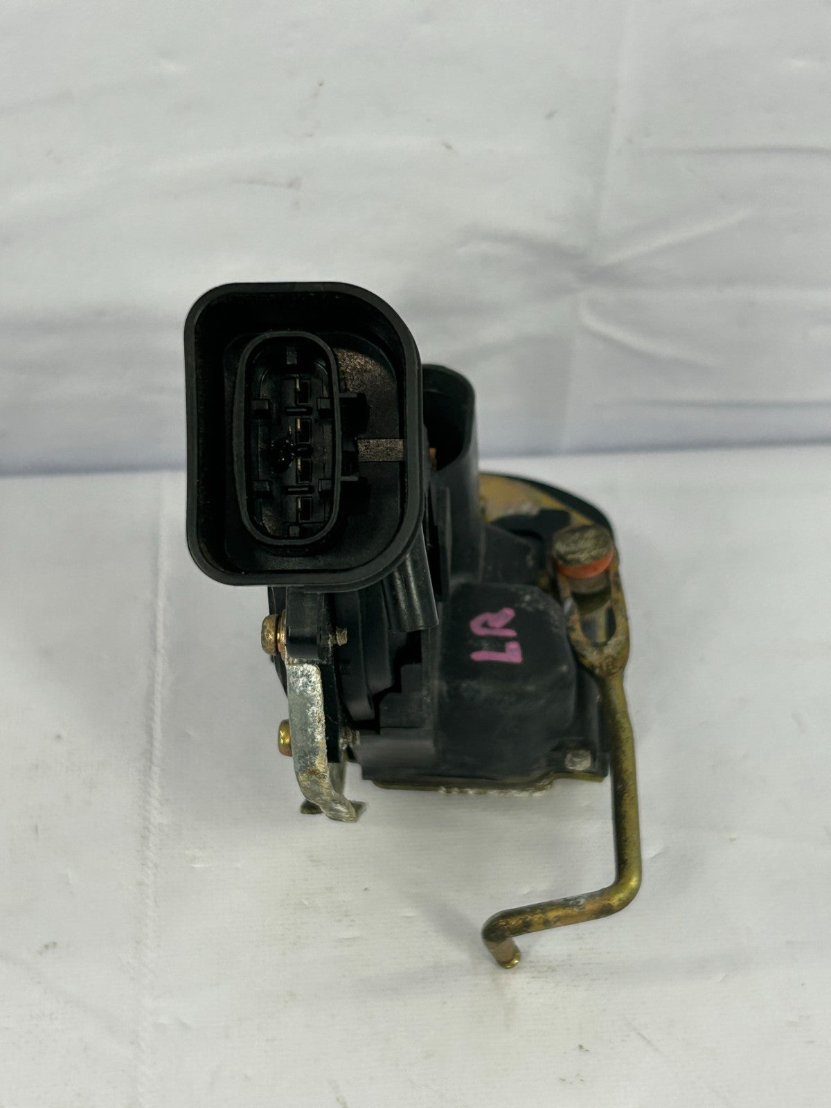 1996-1998 Toyota 4Runner Rear Left Door Lock Latch Actuator OEM 69060-35060
