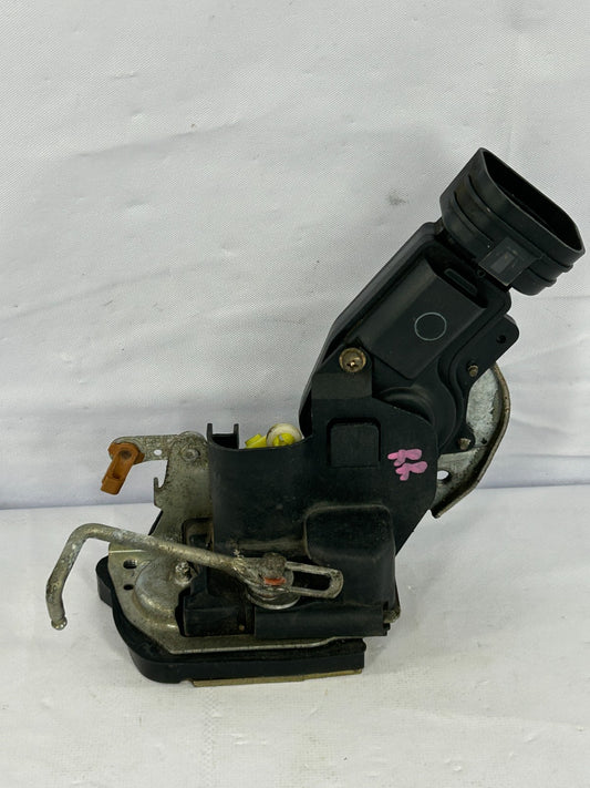 1996-1998 Toyota 4Runner Rear Right Door Lock Latch Actuator OEM 69050-35060