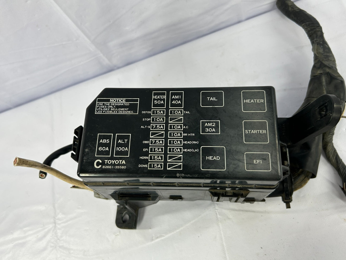 1997 ONLY Toyota 4Runner Ltd. Fuse Relay Junction Block Box C 82661-35580
