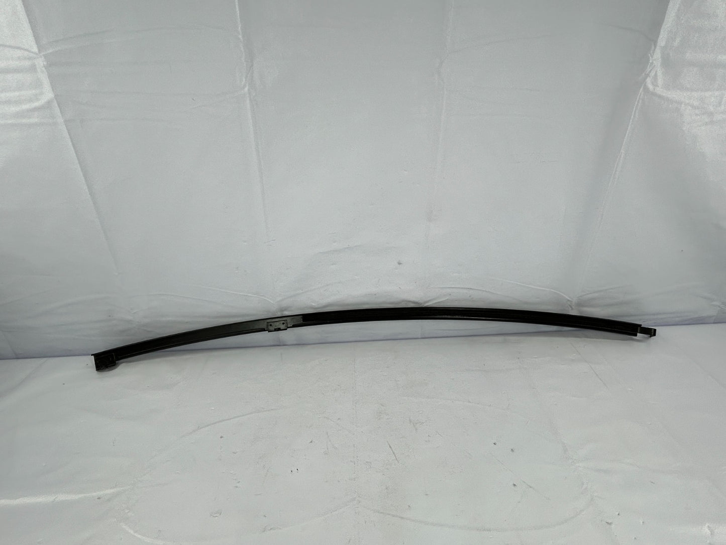 1997 Toyota 4Runner Rear Left Door Window Glass Guide Channel Division Bar OEM