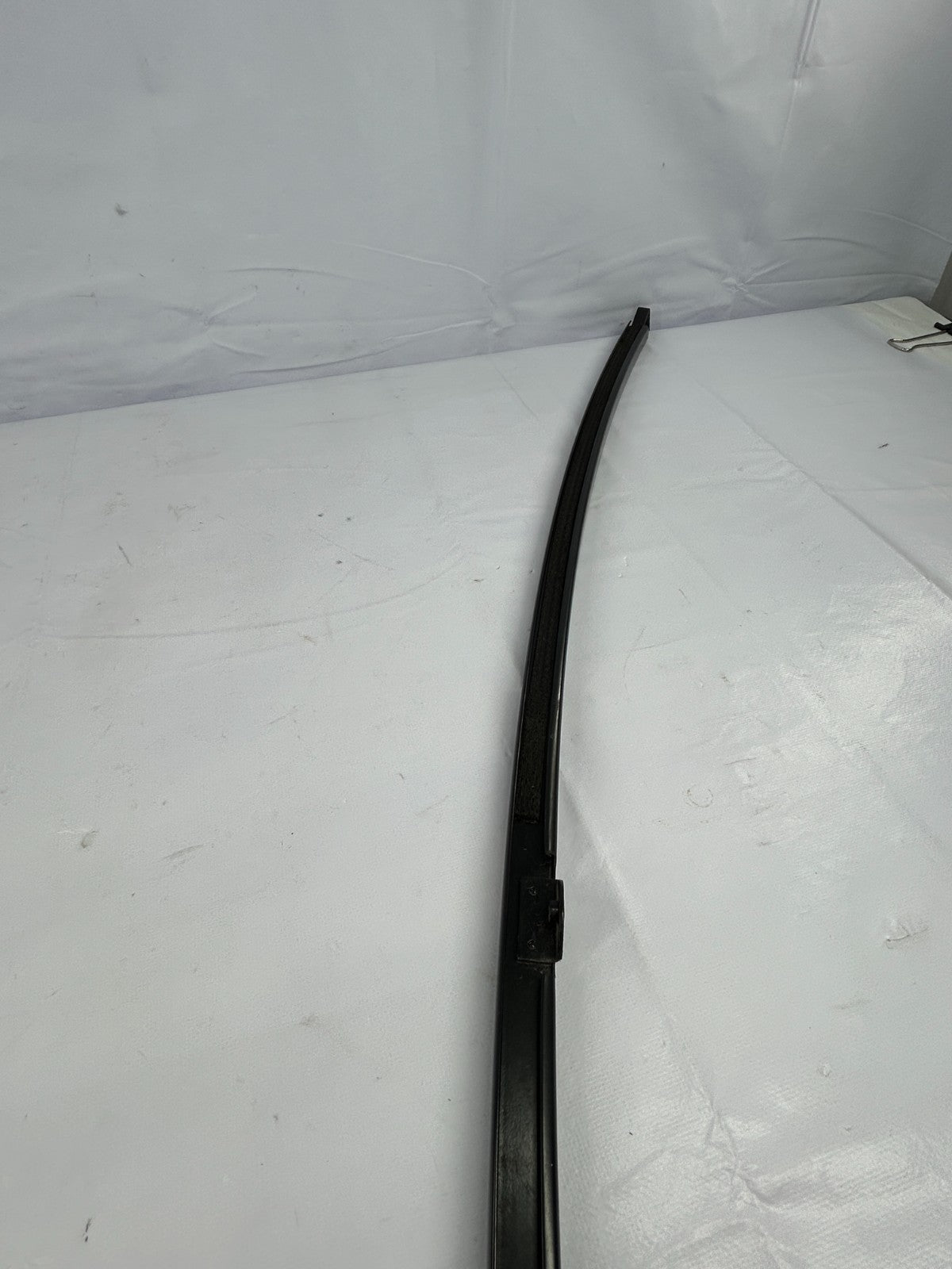 1997 Toyota 4Runner Rear Left Door Window Glass Guide Channel Division Bar OEM