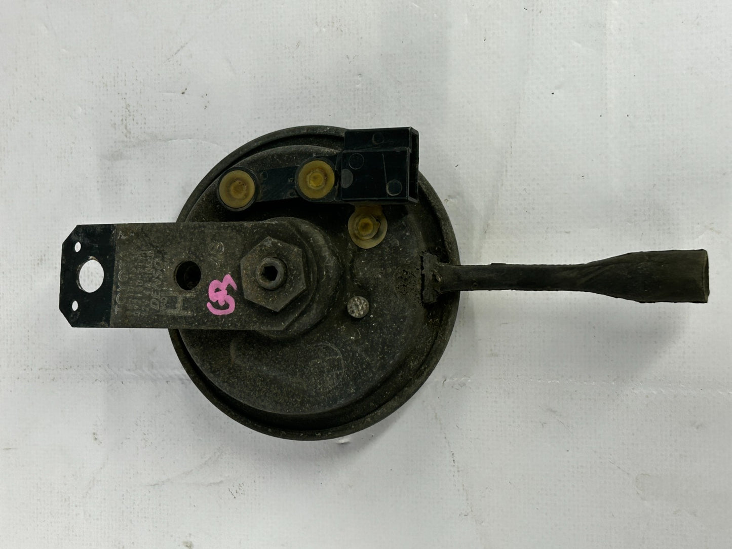 1991-1998 Toyota 4Runner Pickup T100 High Pitch Note Horn OEM 86510-35050