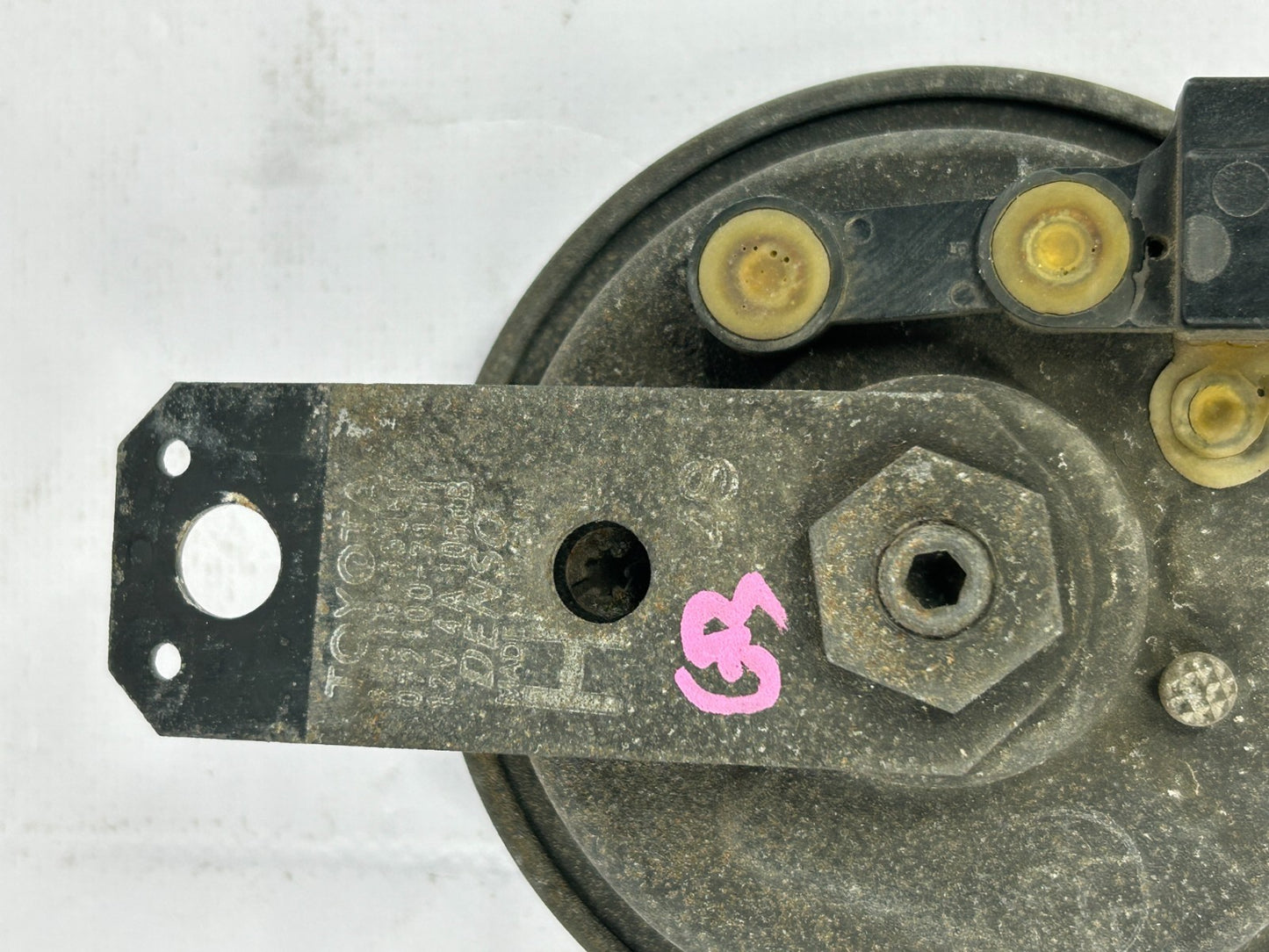 1991-1998 Toyota 4Runner Pickup T100 High Pitch Note Horn OEM 86510-35050
