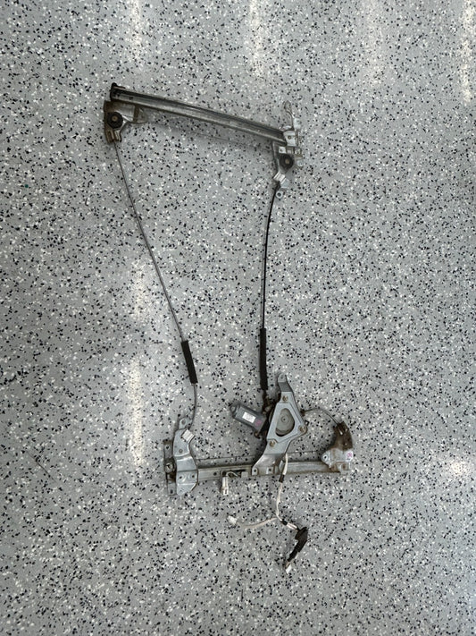 2003-2006 Toyota Tundra Double Cab Back Window Regulator & Motor OEM 69850-0C030