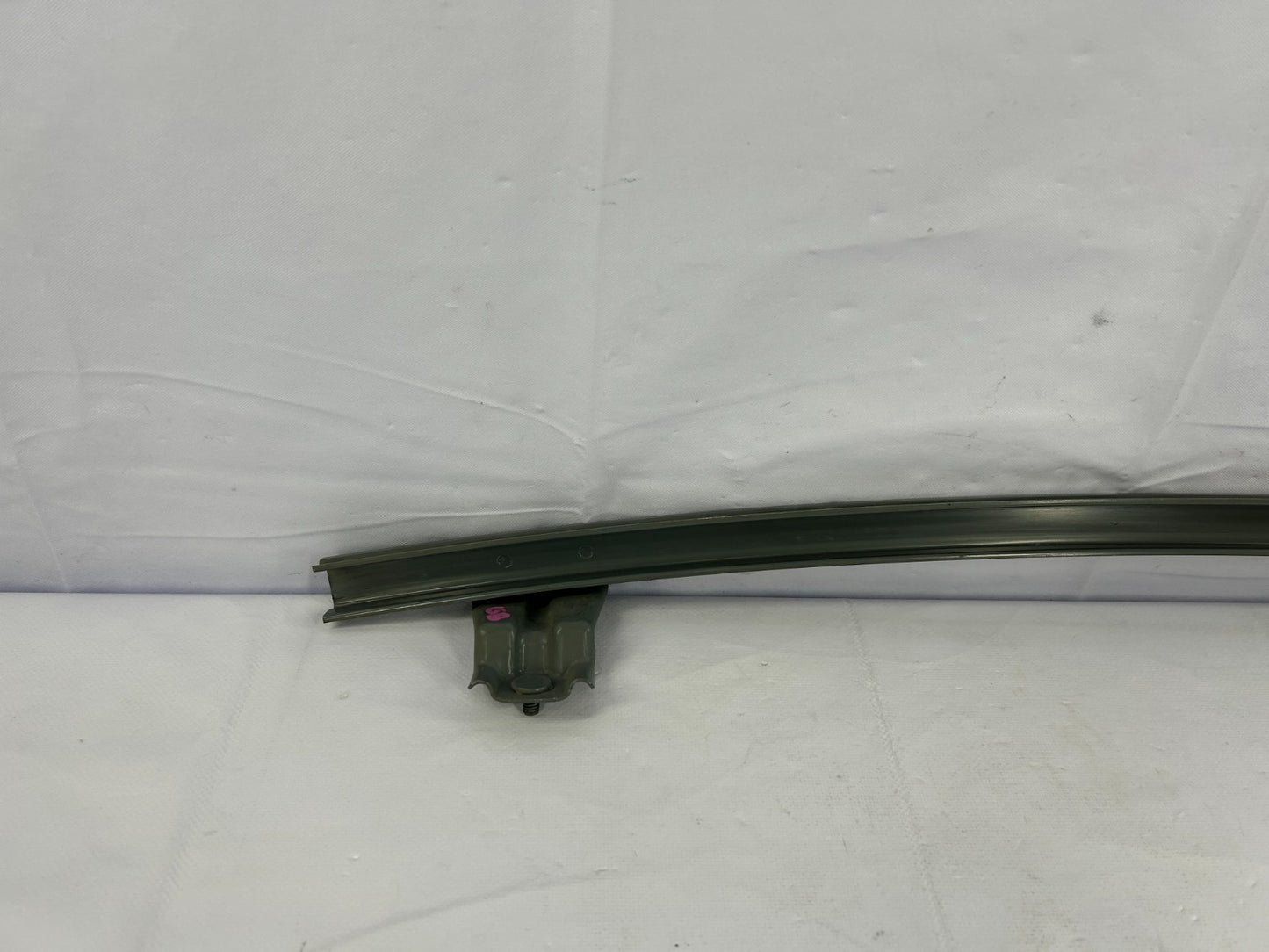 2004-2006 Toyota Tundra Front Left Side Door Guide Channel Rail OEM 67402-0C020