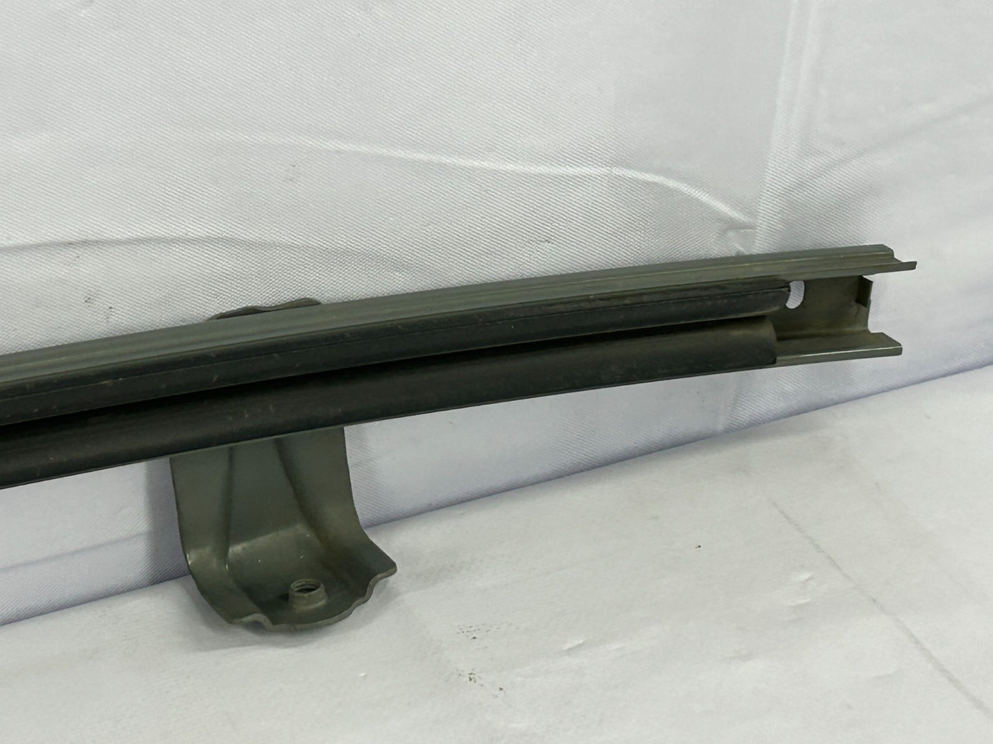 2004-2006 Toyota Tundra Rear Left Door Guide Channel Rail OEM 67404-0C020