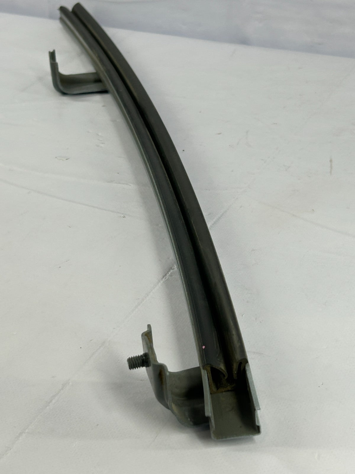 2004-2006 Toyota Tundra Rear Right Door Guide Channel Rail OEM 67403-0C020